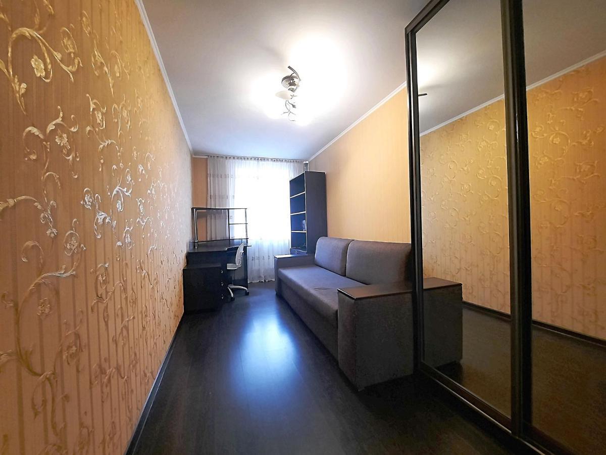 Ботанік Це 3 Кімнатна Квартира Подобово У Центрі Полтави Мережа Alex Apartments Безконтактне Заселення 24-7 Документи Для Відряджень Połtawa Zewnętrze zdjęcie
